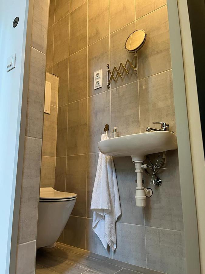 Labo Apartment Chmielna Warszawa Exteriör bild